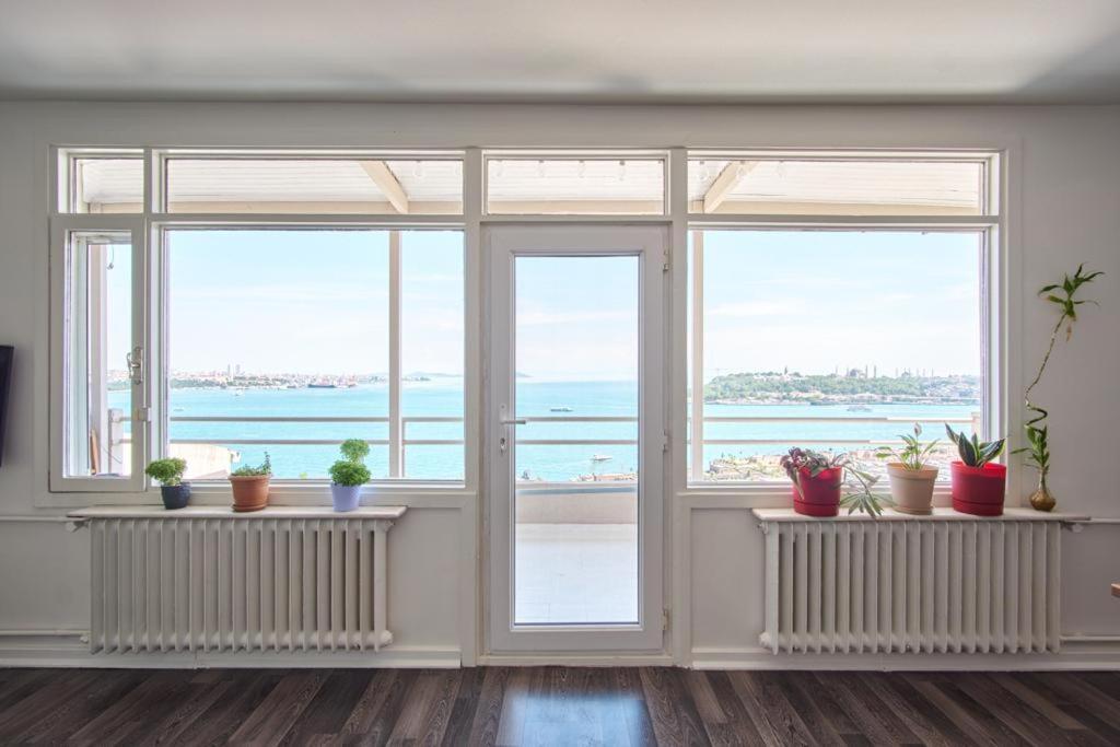 A Million Dollar View In The Heart Of The City Κωνσταντινούπολη Εξωτερικό φωτογραφία